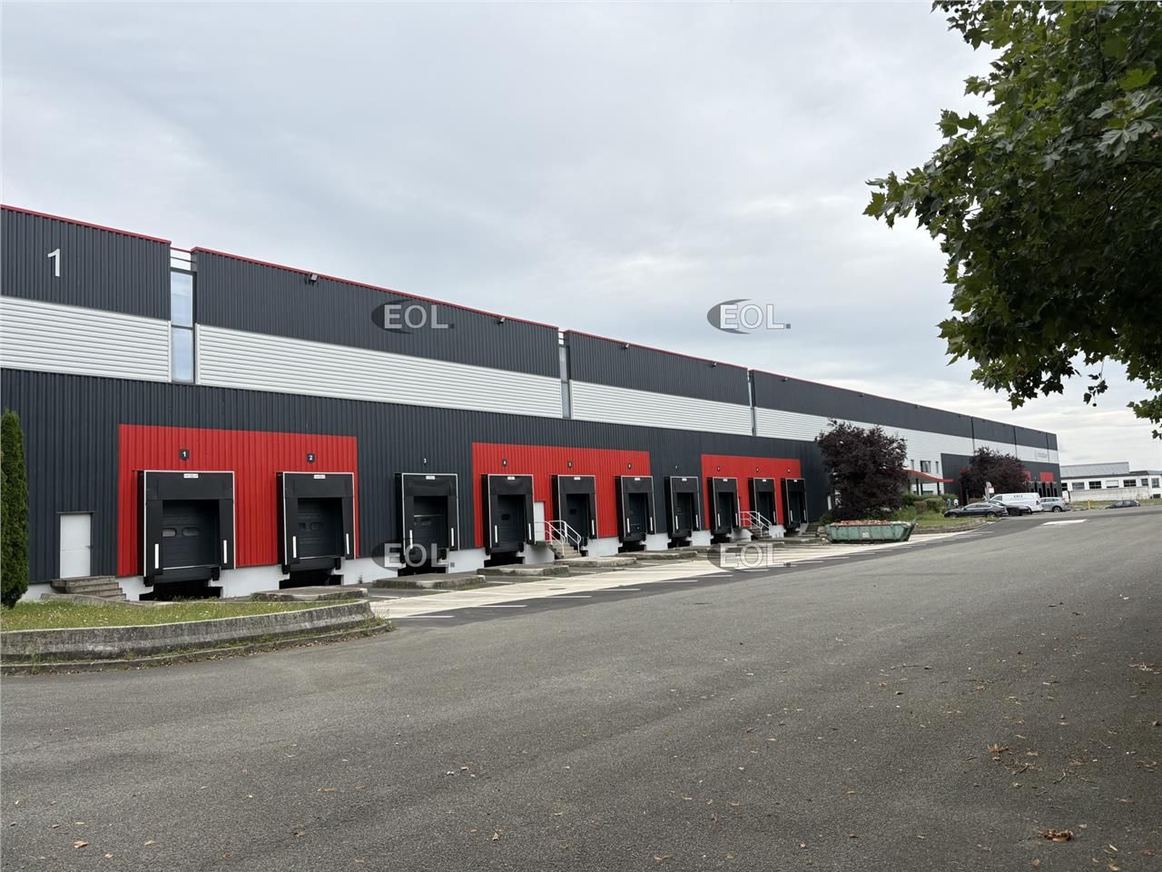 Location Entrepôt 16230 m² divisibles à partir de 8115 m²