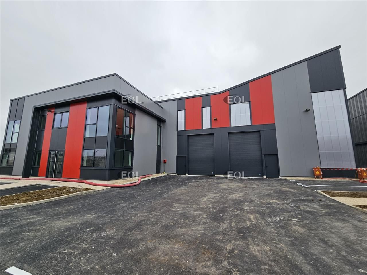 Location Local d'activités 1678 m² non divisibles