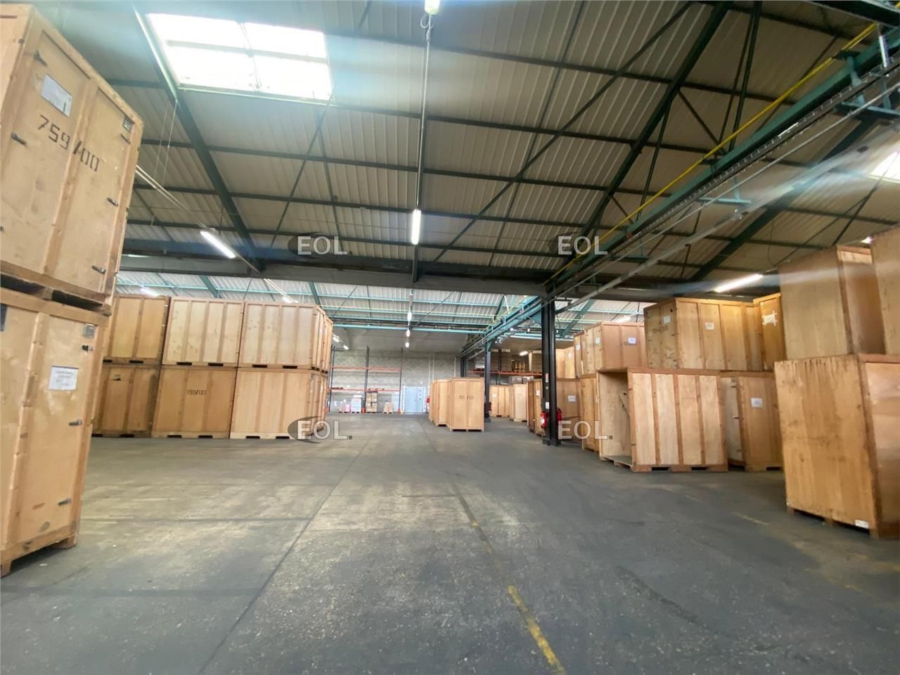 Meaux (77) - A louer - Bâtiment d'activité/entrepôt divisible de 5 519 m²