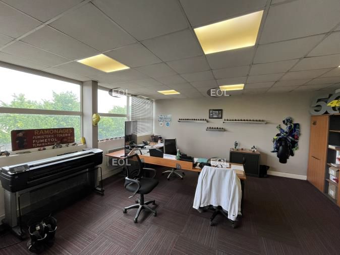 A louer - local d'activité de 722 m²