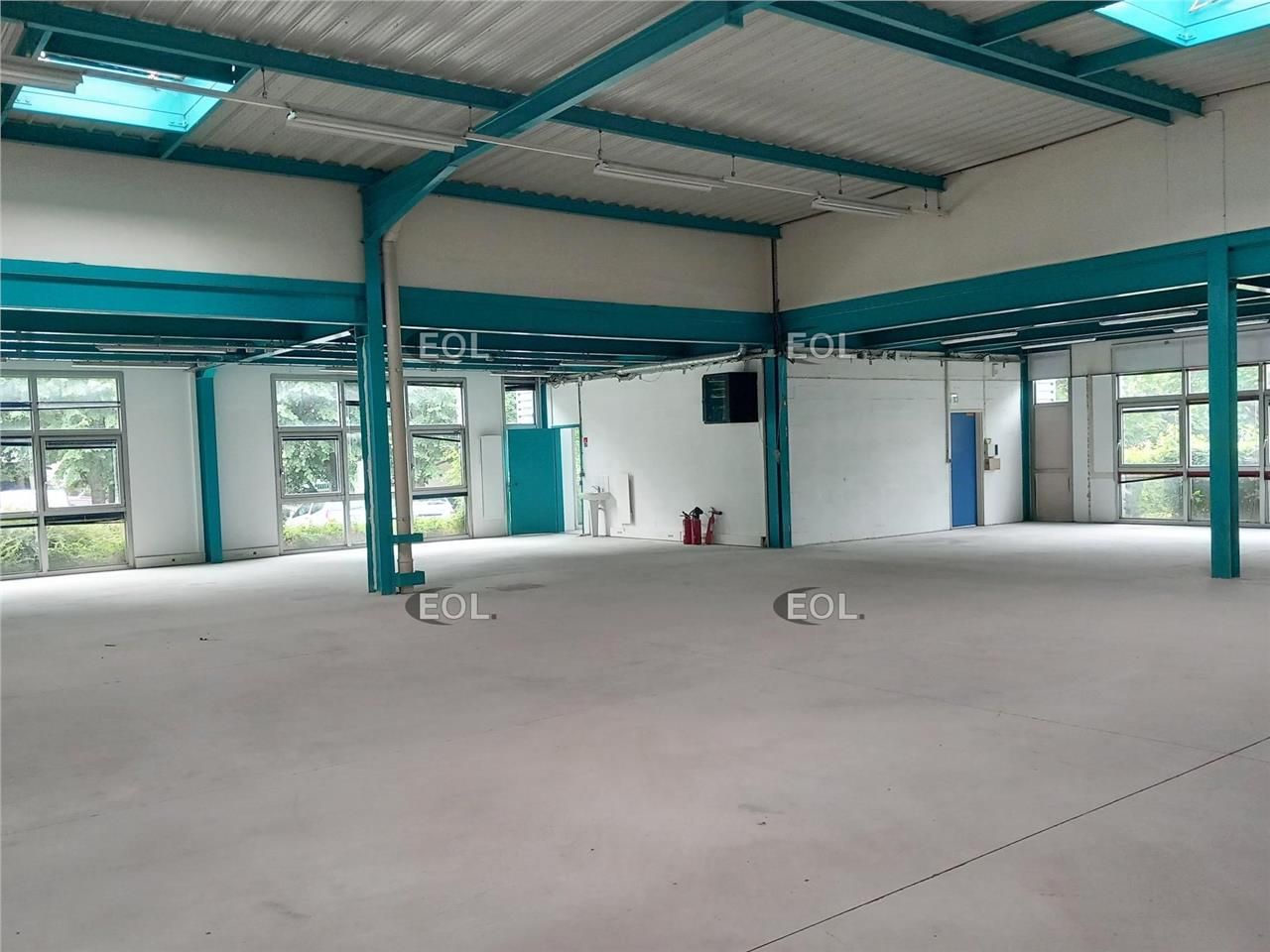 Location Local d'activités 458 m² non divisibles