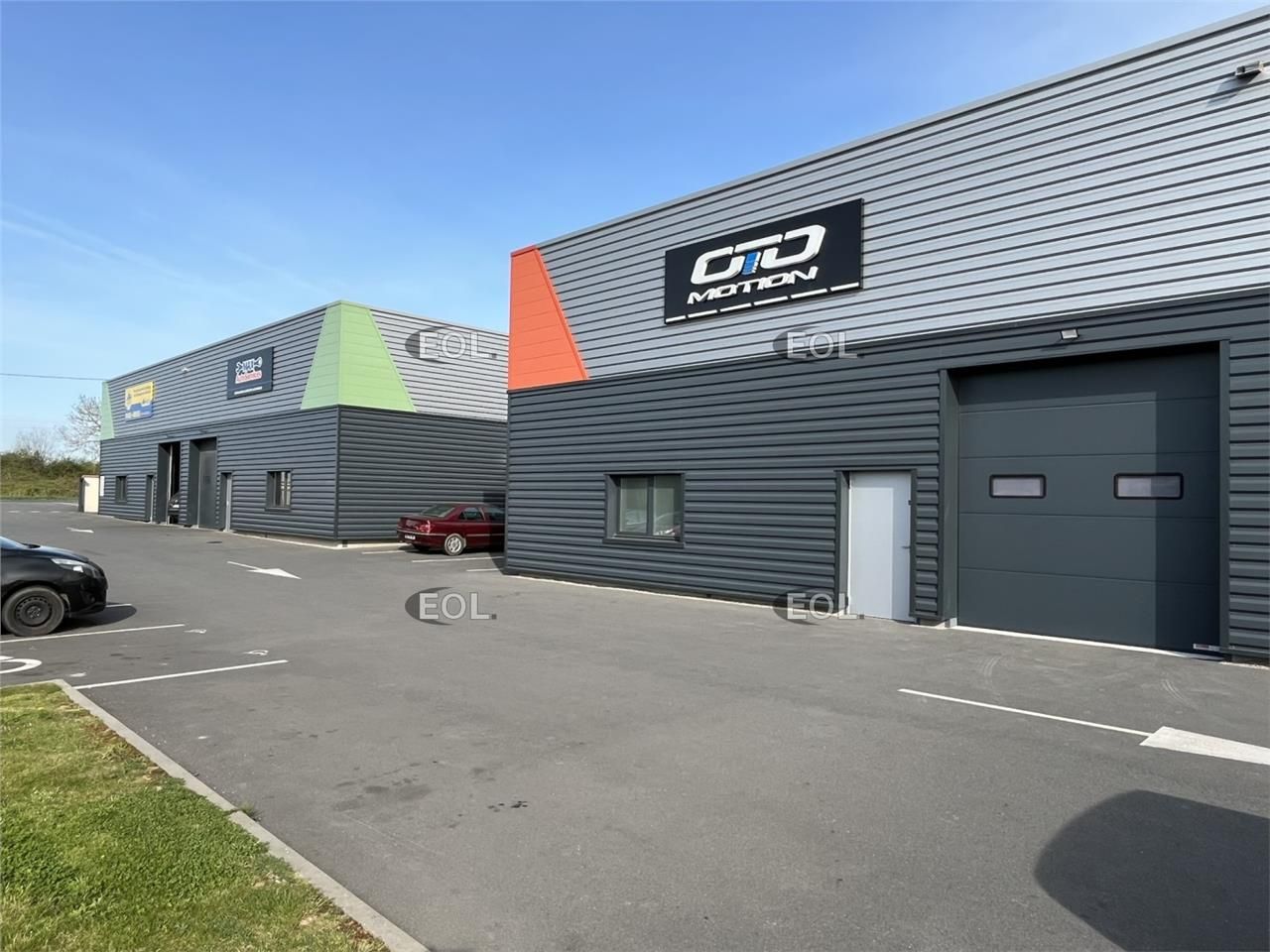 A LOUER : Locaux d'activités neufs