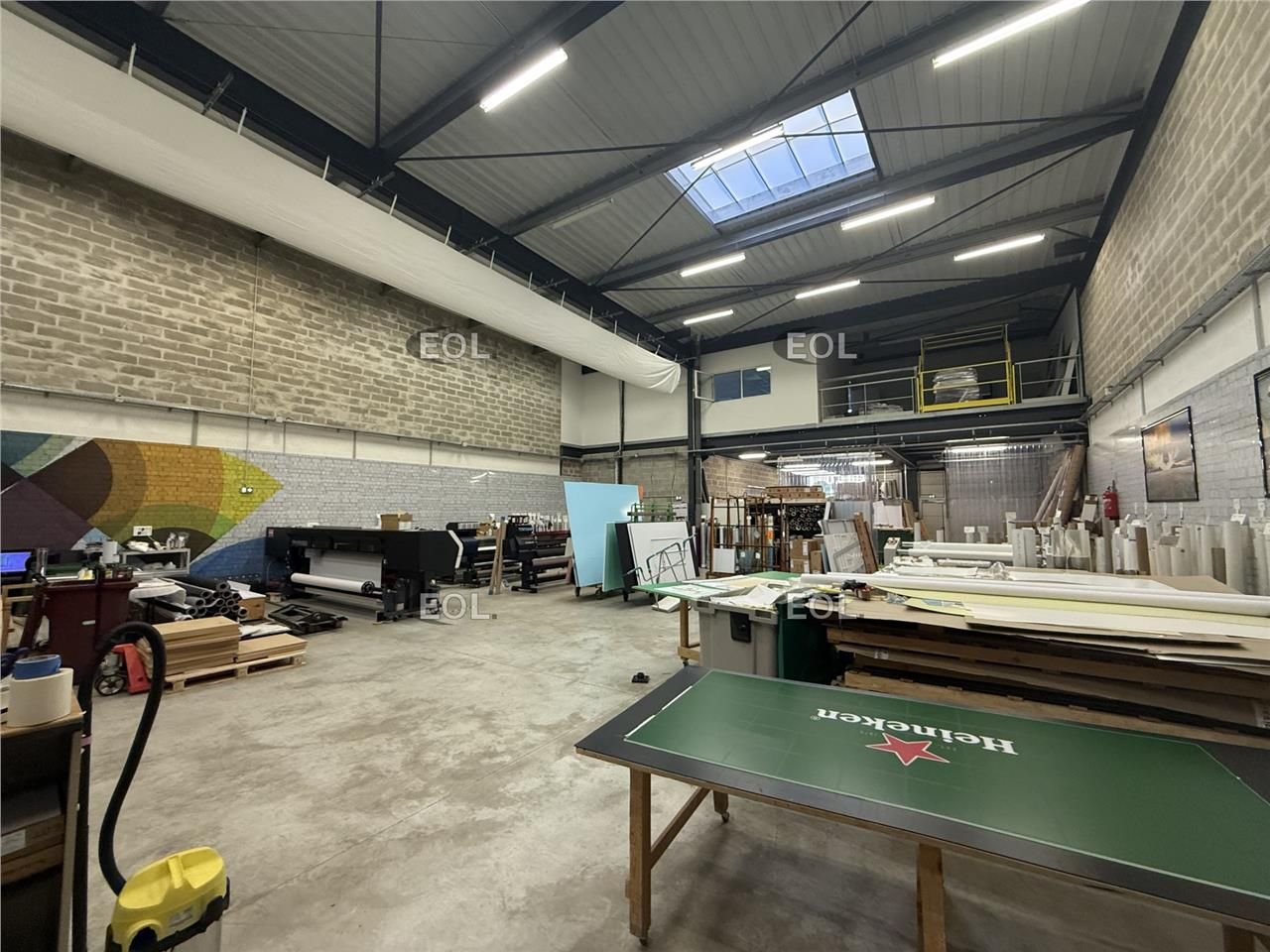 Vente Local d'activités 634 m² non divisibles