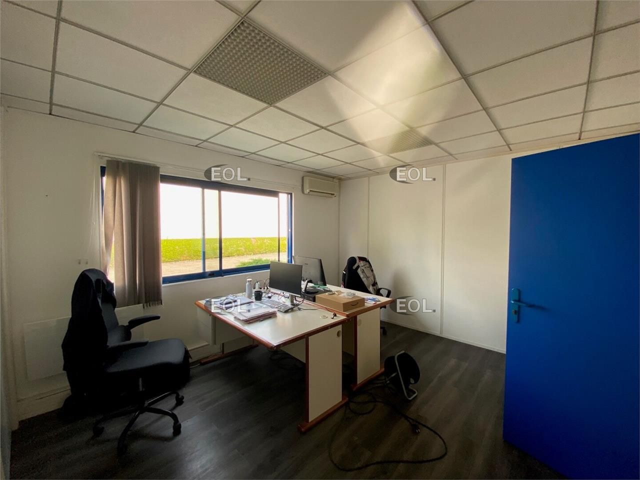 Location Local d'activités 1858 m² non divisibles