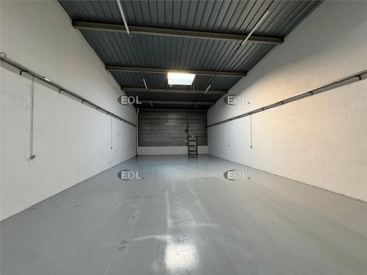 Location Local d'activités 279 m² non divisibles