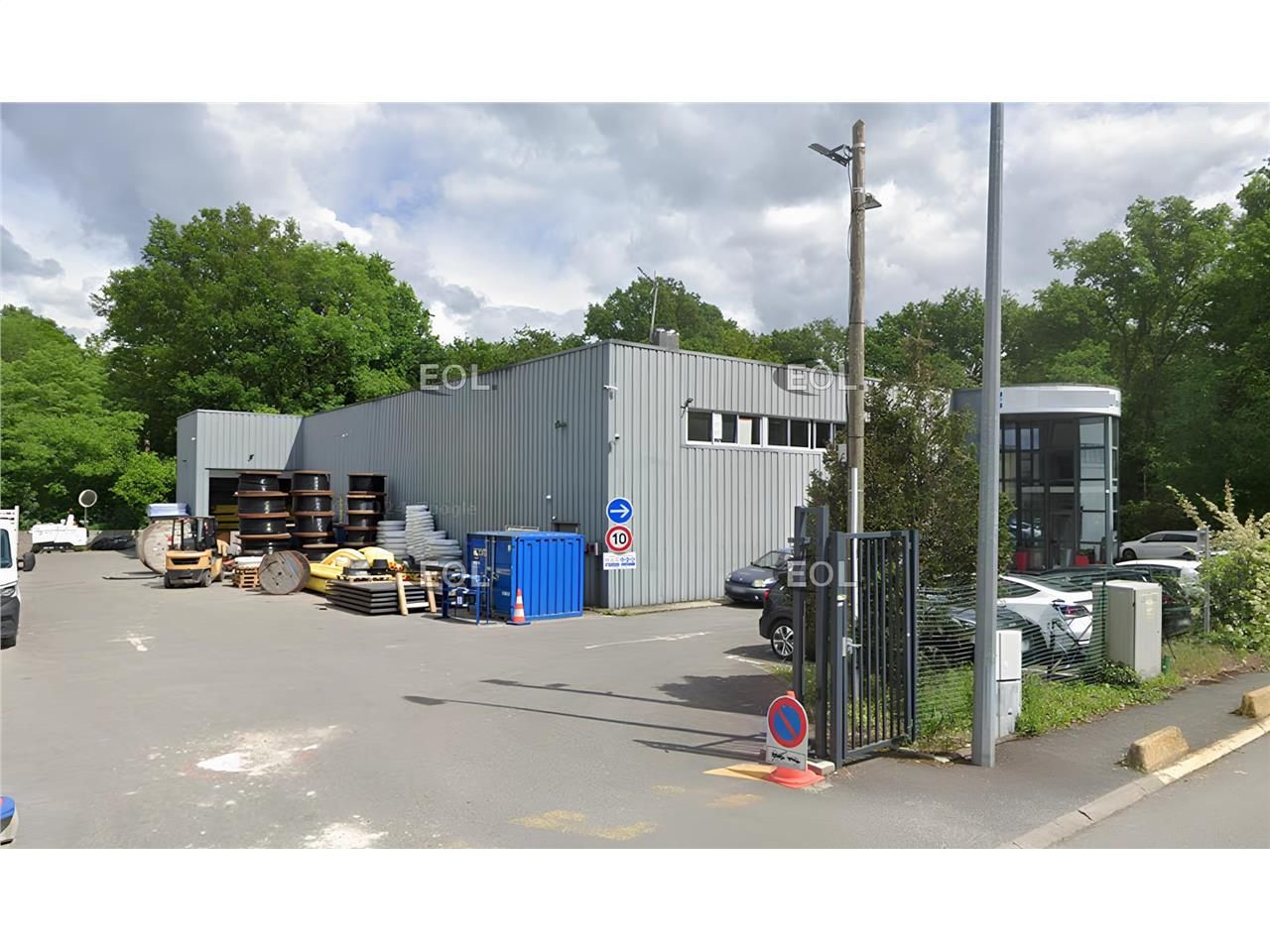 Vente Local d'activités 1050 m² non divisibles