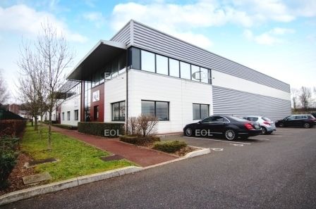 Local d'activités de 671 m² à louer à Lisses (91)