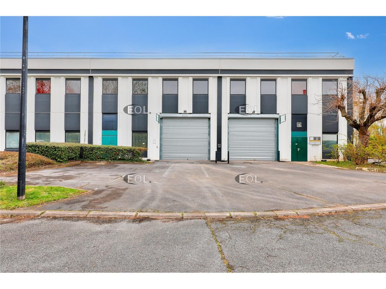 Location Local d'activités 1035 m² non divisibles