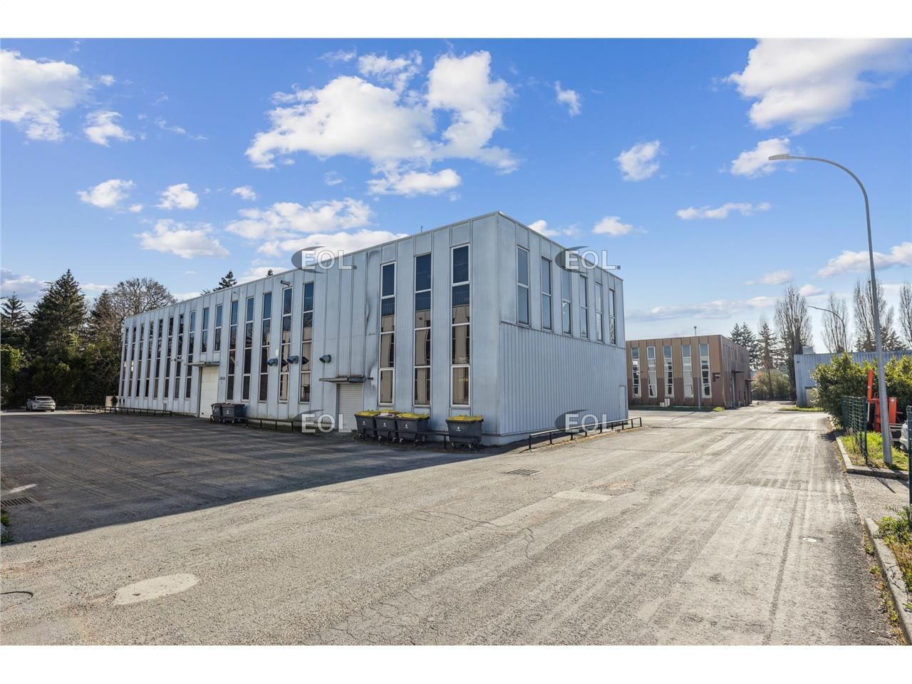 Vente Local d'activités 1200 m² non divisibles