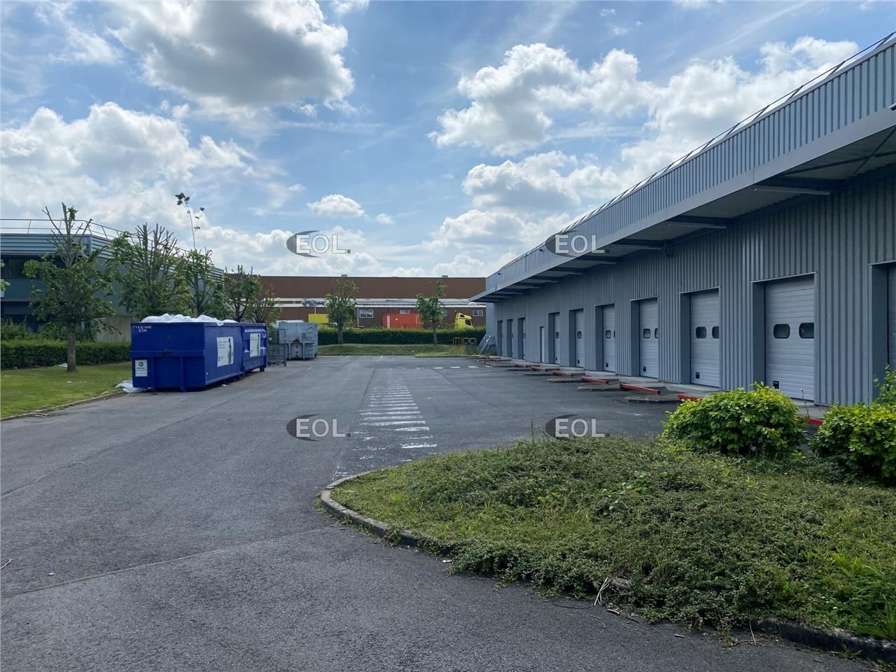 Bâtiment de distribution de 3 541 m² à Brie-Comte-Robert (77)