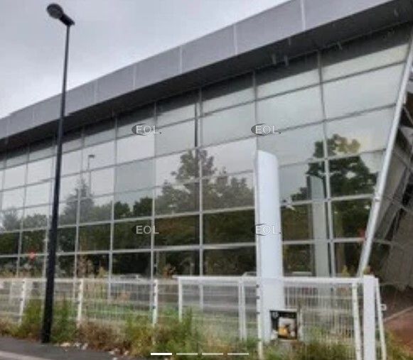 Vente Bureaux 945 m² non divisibles