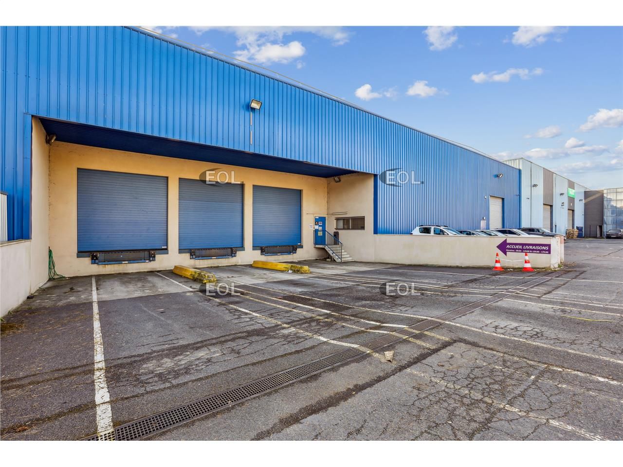 A louer - immeuble indépendant de 3 900 m²