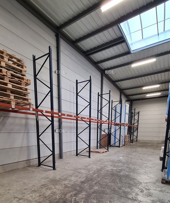 A LOUER : Local d'activités de 295 m²