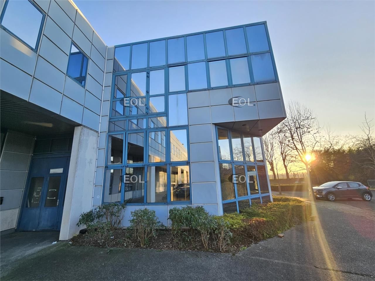 Location Local d'activités 217 m² non divisibles