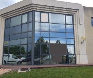 A LOUER - LOCAUX MIXTES - AIX EN PROVENCE : Excel