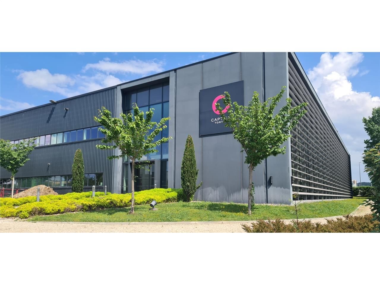 RARE : CBRE vous propose un entrepôt de 7 287 m² 