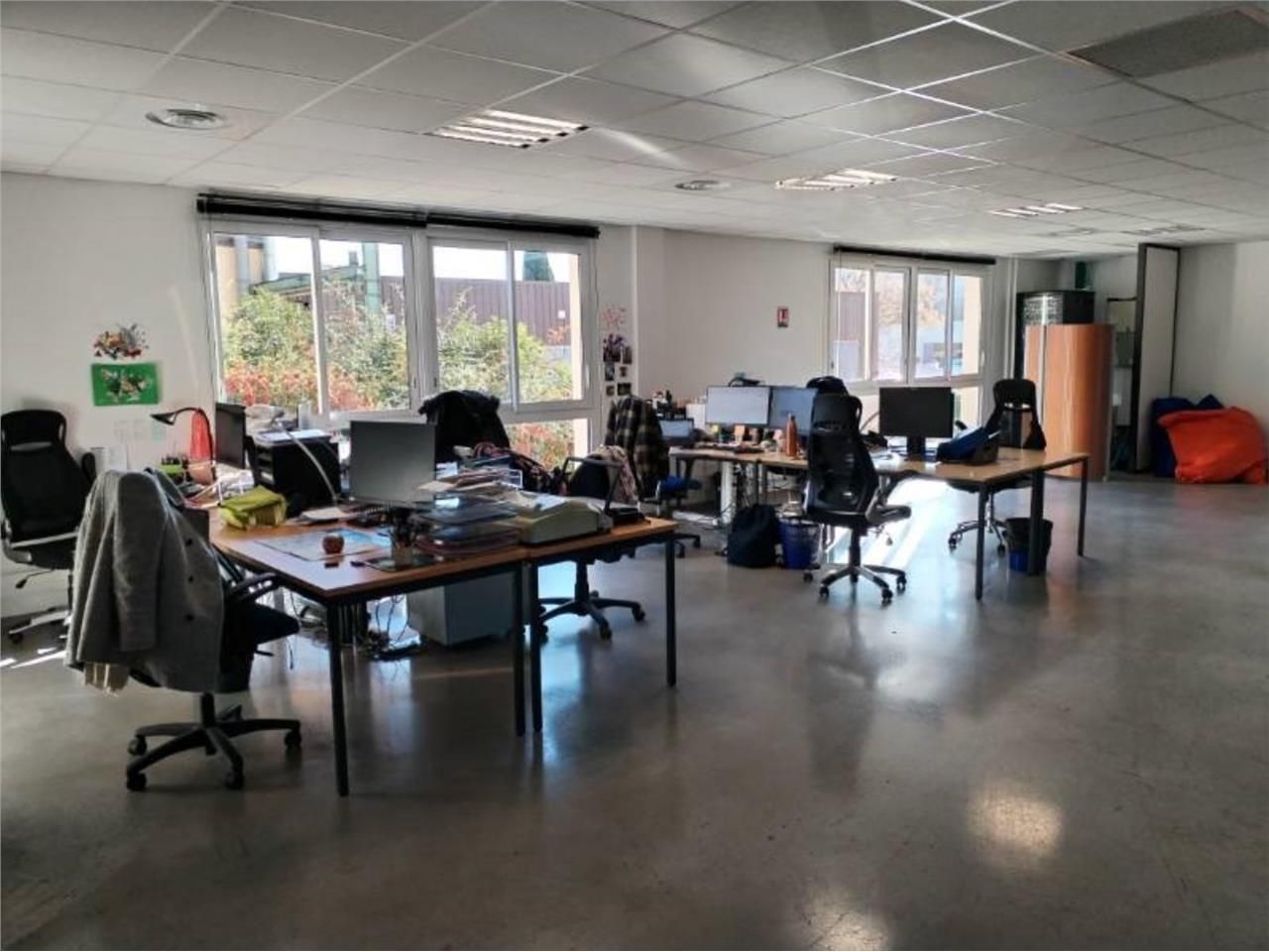 CBRE vous propose une surface de bureaux de 380 m