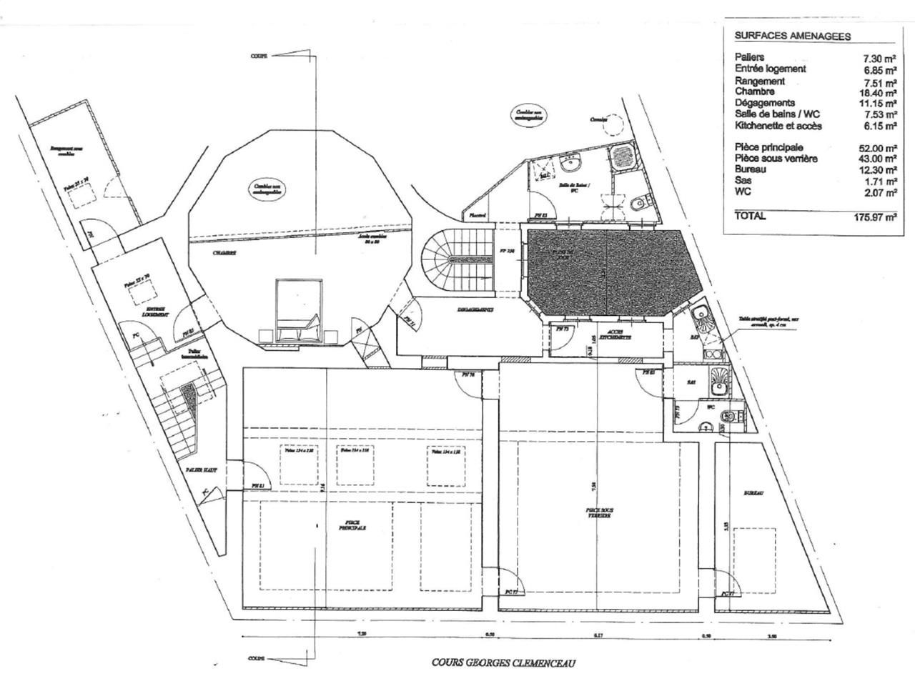 Location bureaux 176 m² non divisibles