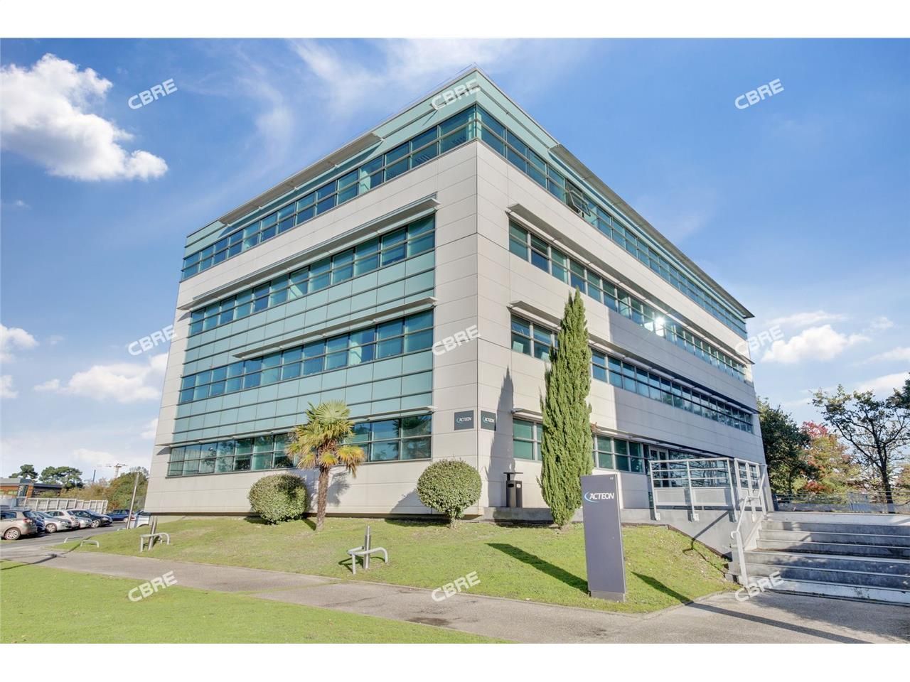 A louer, Immeuble GREENWICH, bureaux situés parc 