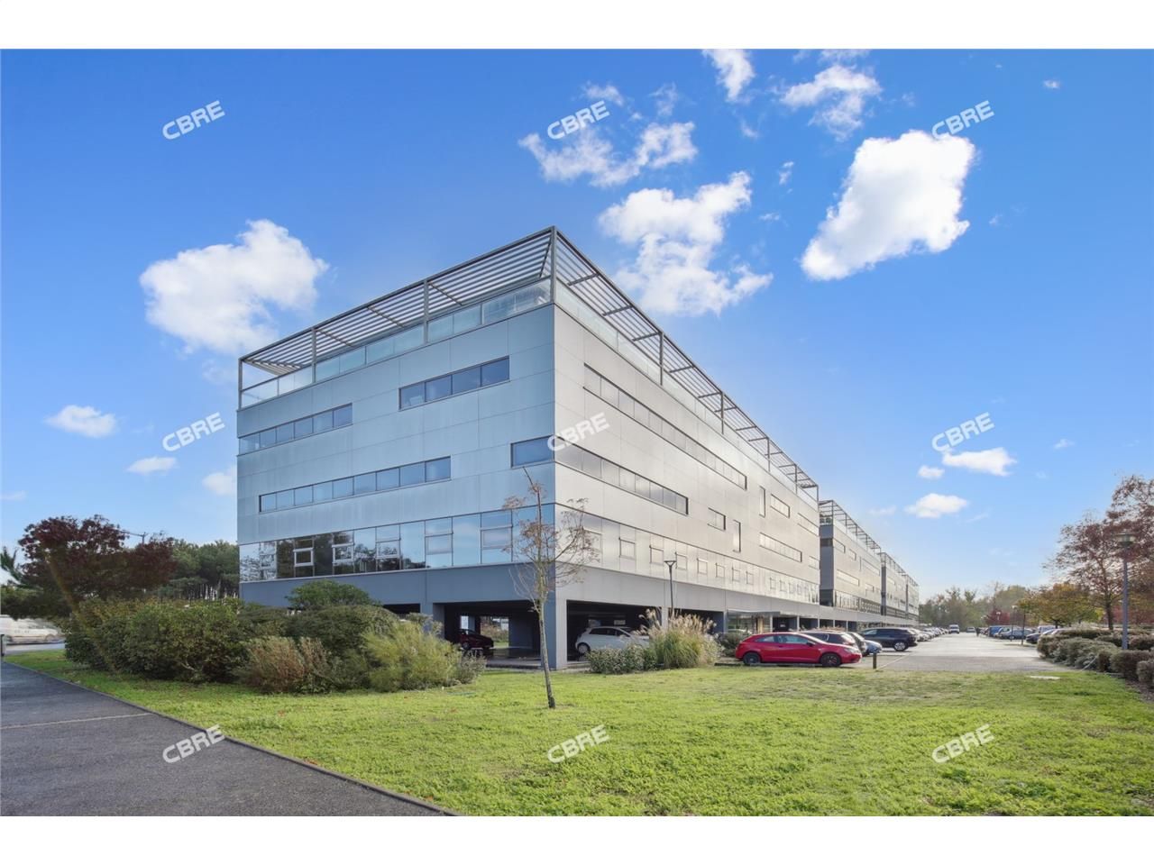 A LOUER- Au sein d'un ensemble tertiaire reconnu 