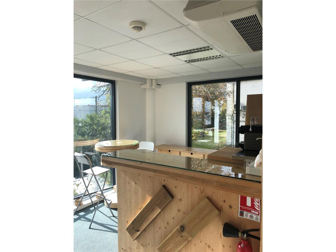 En zone franche, sur la commune de Lormont et à p