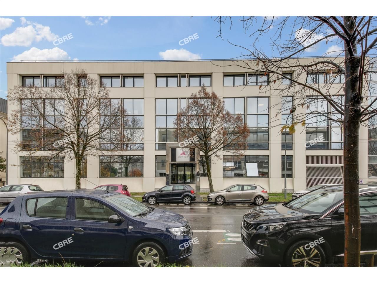 CBRE vous propose à la location dans le quartier 