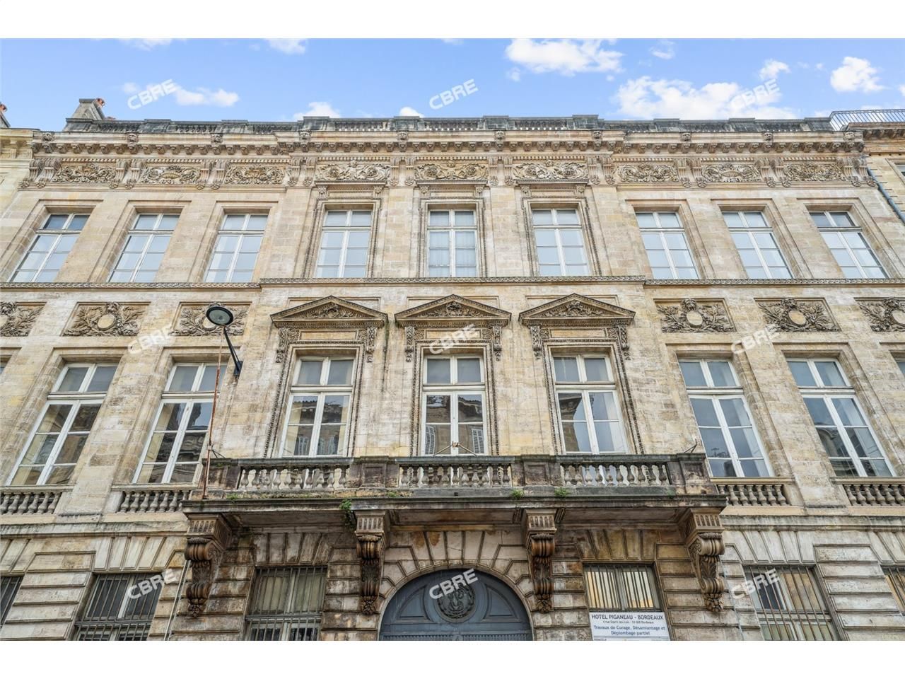 CBRE vous invite à venir découvrir cet immeuble d