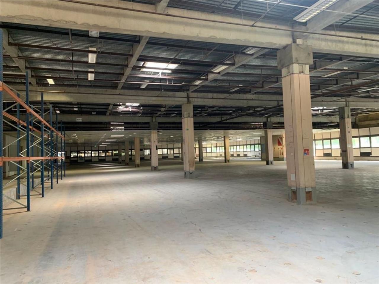 CBRE Bordeaux vous propose à la location un bâtim