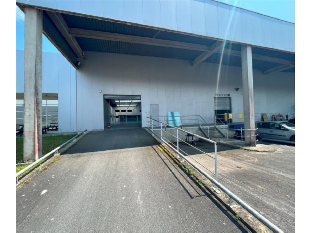 CBRE Bordeaux vous propose à la location 1300m2 d