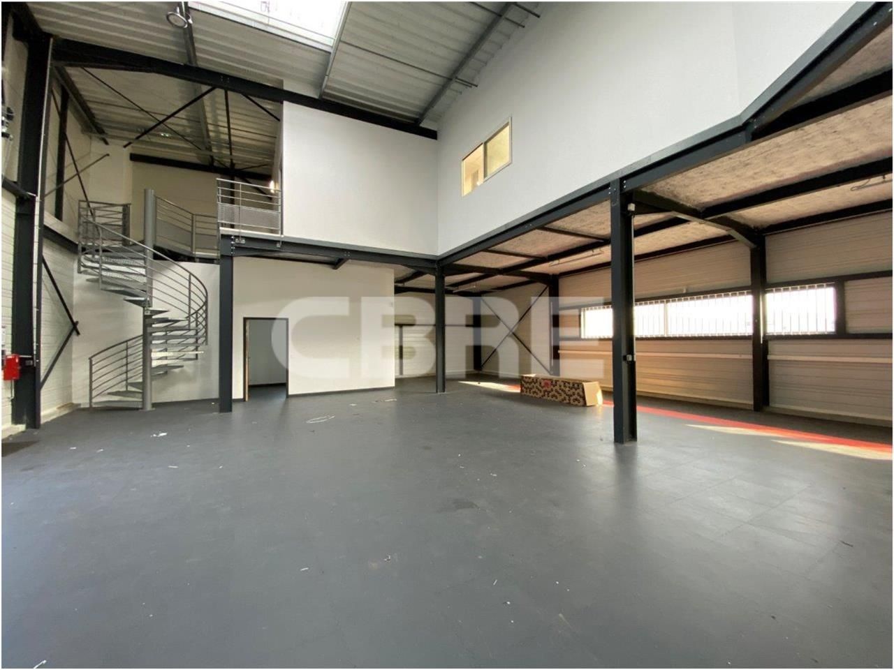 ZI DU PHARE : CBRE vous propose à la location un 