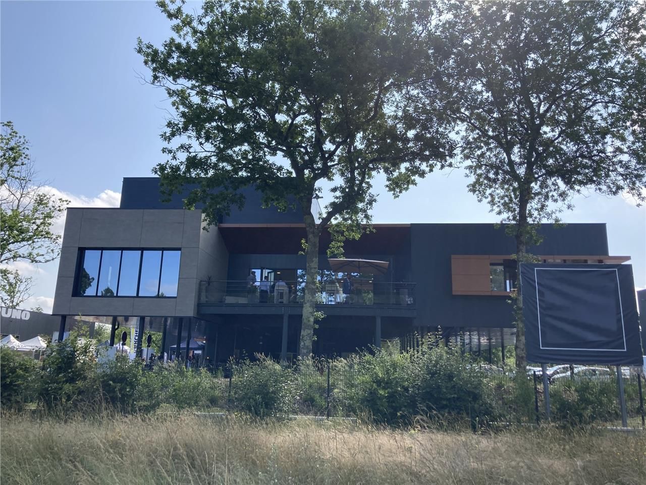 MERIGNAC - CBRE vous propose plusieurs plateaux d