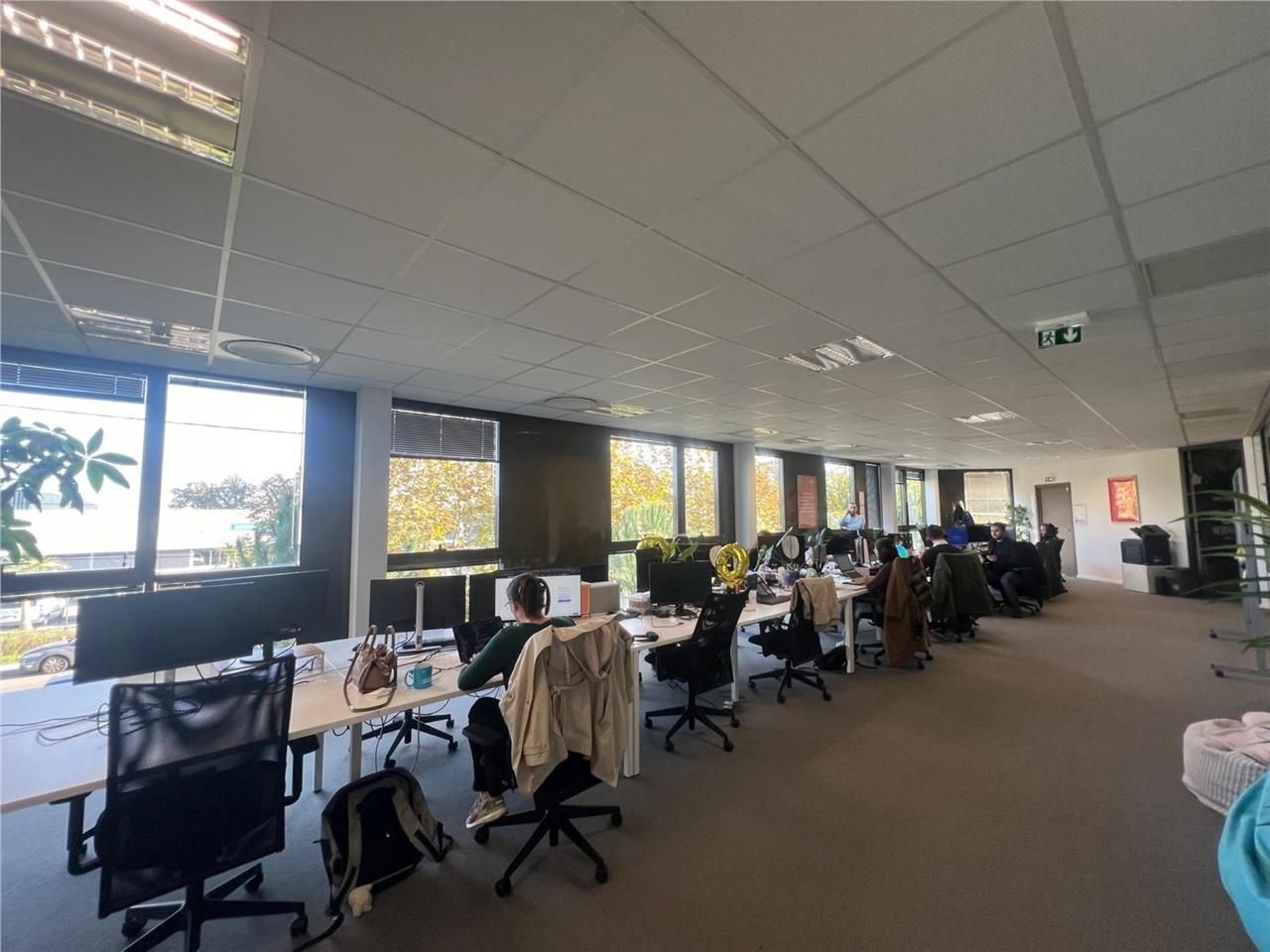 Au sein de VIVEO 5, dans un immeuble récent, CBRE