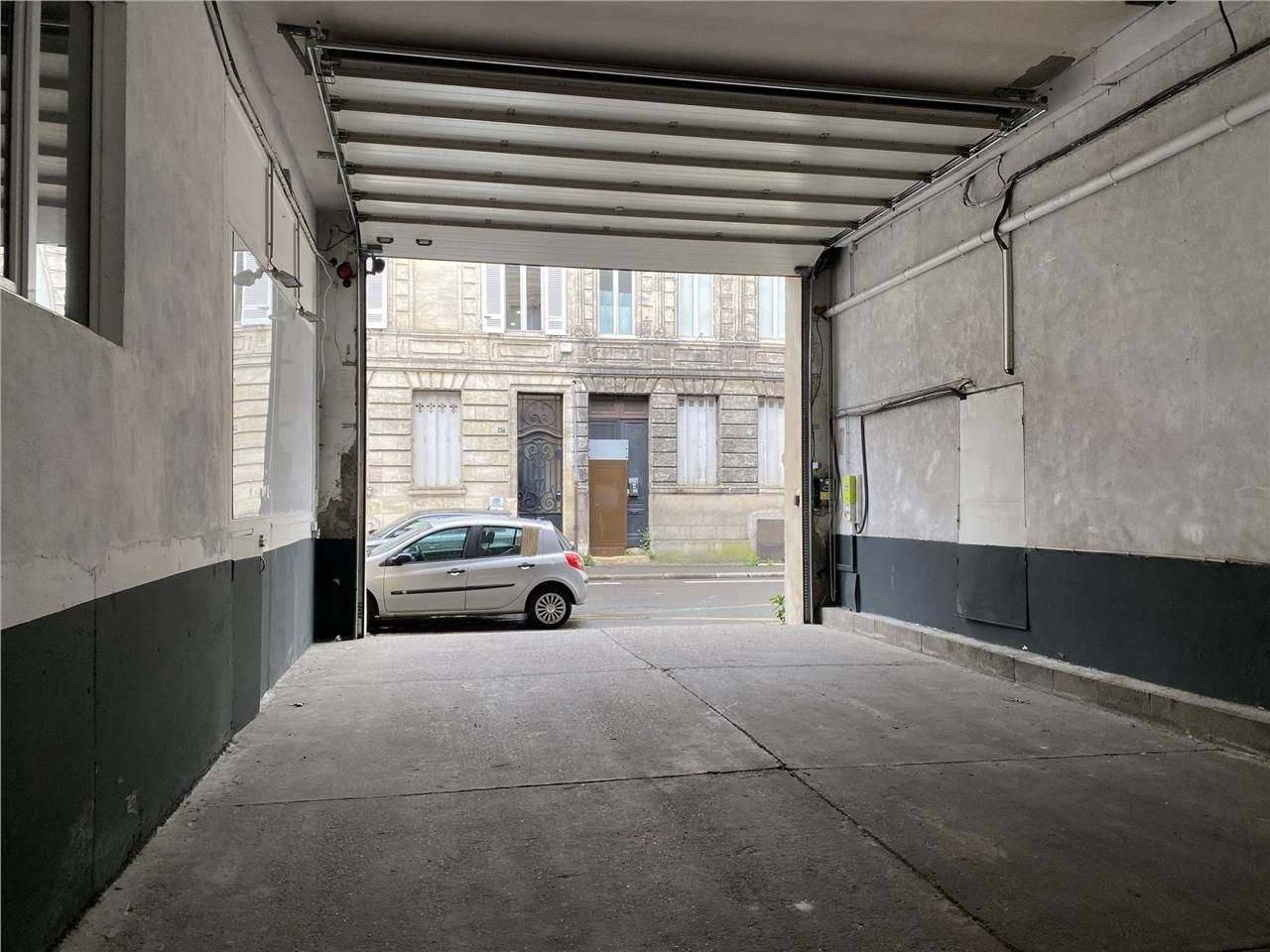 RARE - A LOUER - BORDEAUX - A proximité de la gar