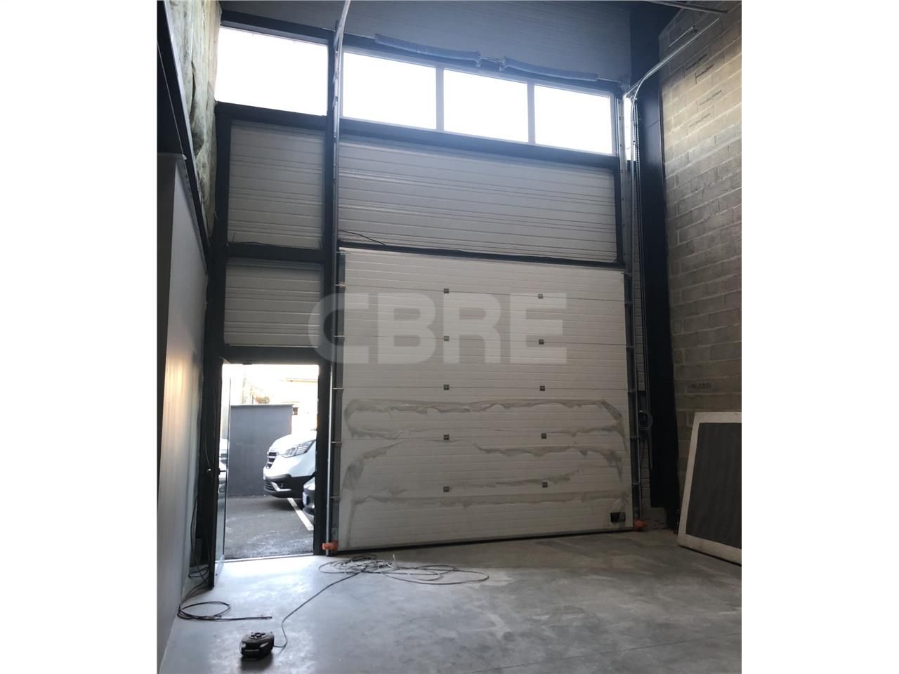 A LOUER, local d'activités neuf de 165 m² au sein