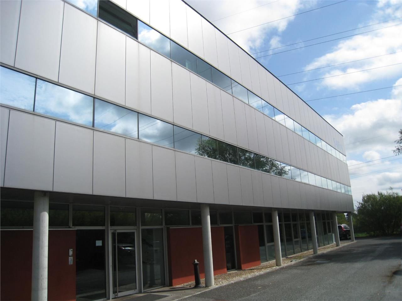 CBRE vous propose de venir découvrir ce plateau d