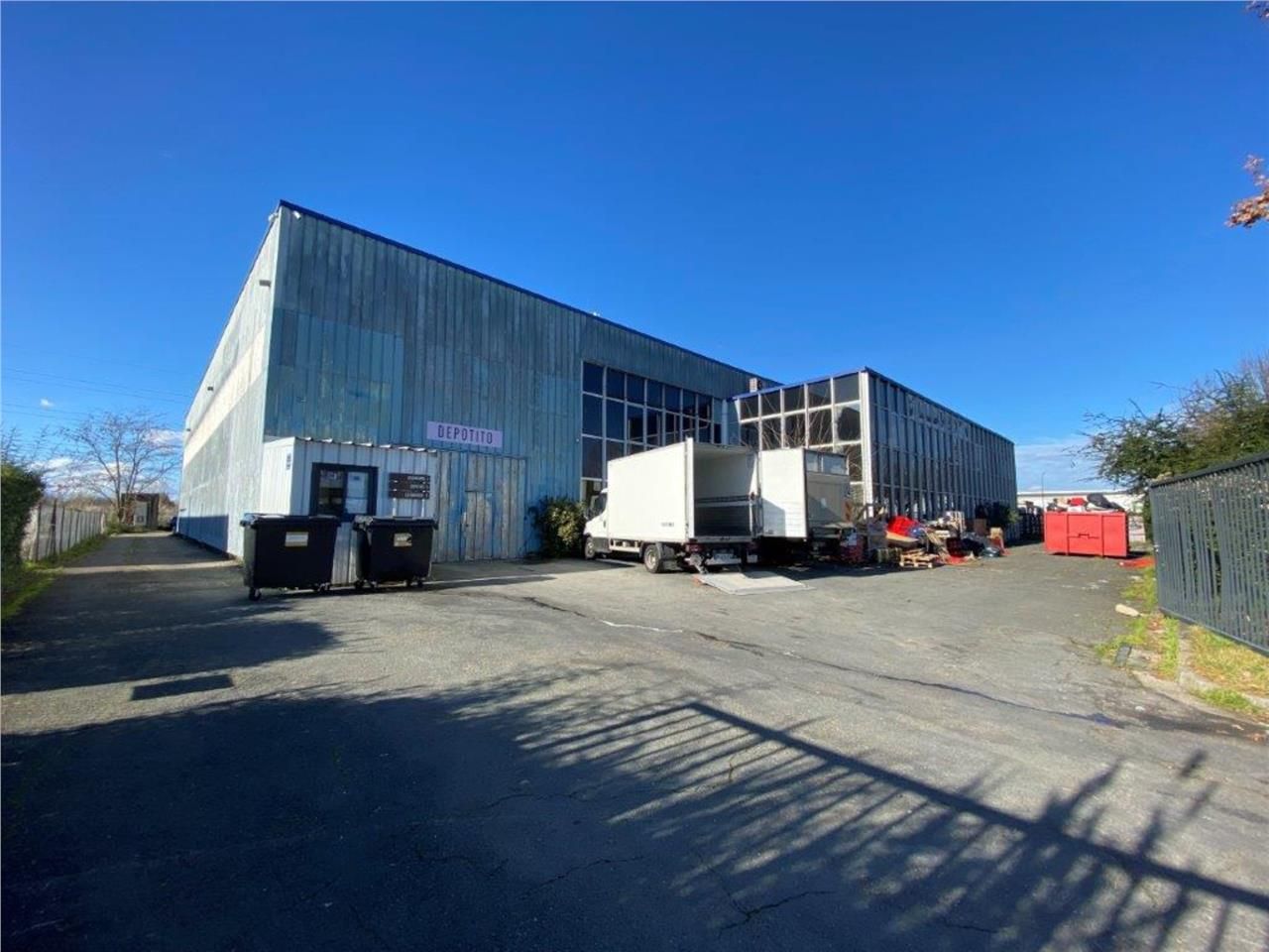 RARE SUR LE SECTEUR - A VENDRE BÂTIMENT PROCHE TR