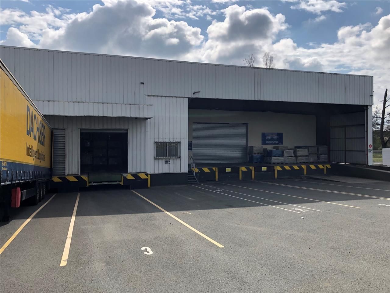 Situé à Carbon-Blanc, au coeur de la zone de la M