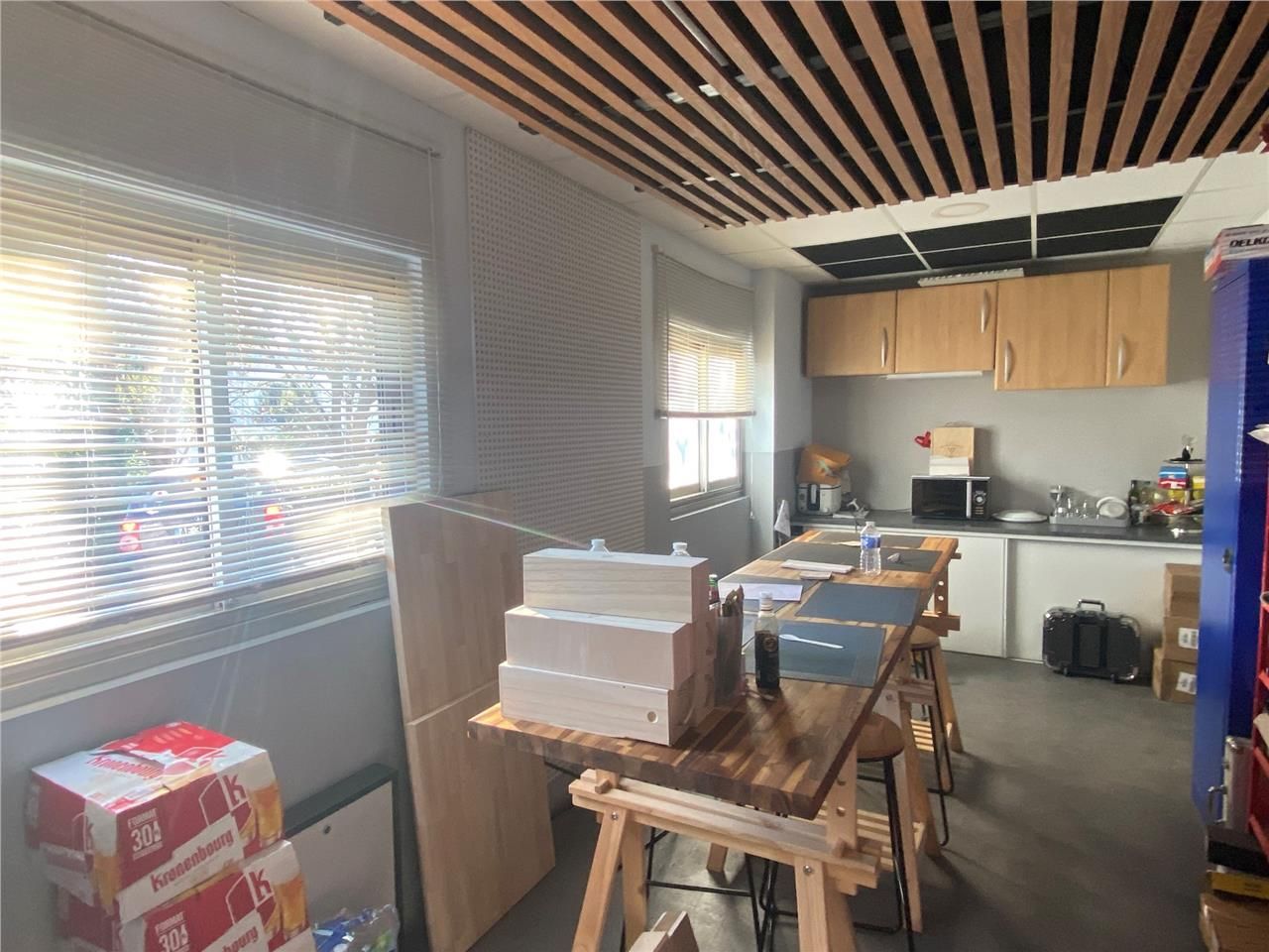 À LOUER - LOCAL D'ACTIVITÉ 230 M² À BÈGLES (33) -