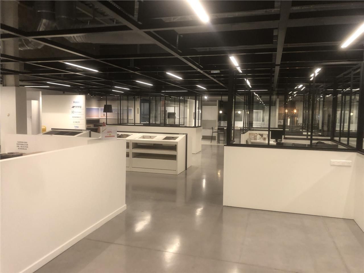 EXCLUSIVITE /A LOUER - BATIMENT D'ACTIVITE DE 5 0