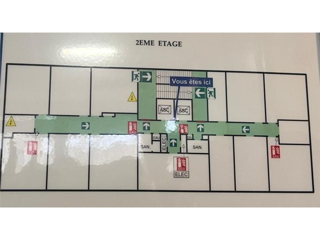 Location bureaux 374 m² non divisibles