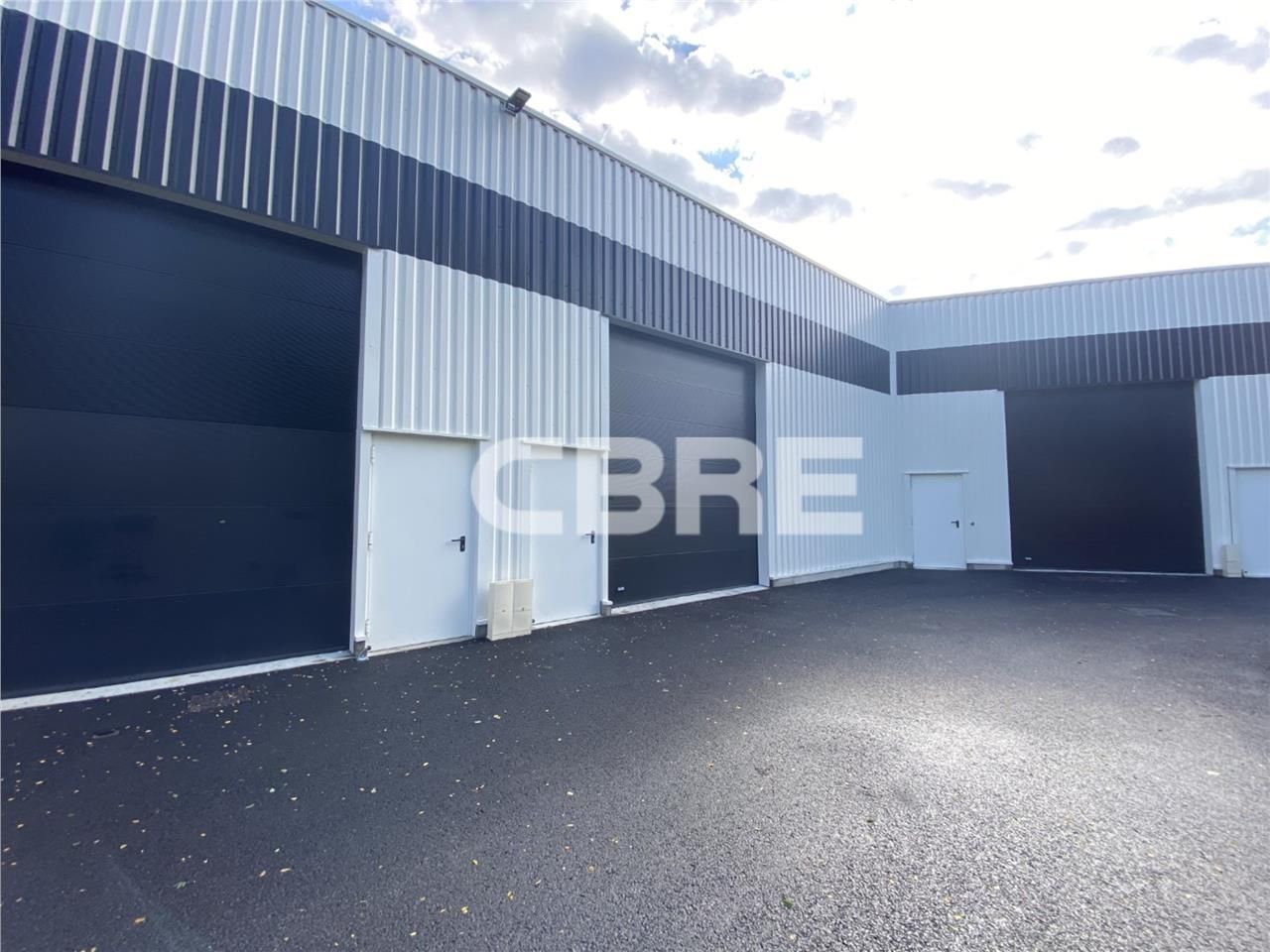 A louer - idéal artisan - TPE - PME : CBRE vous p