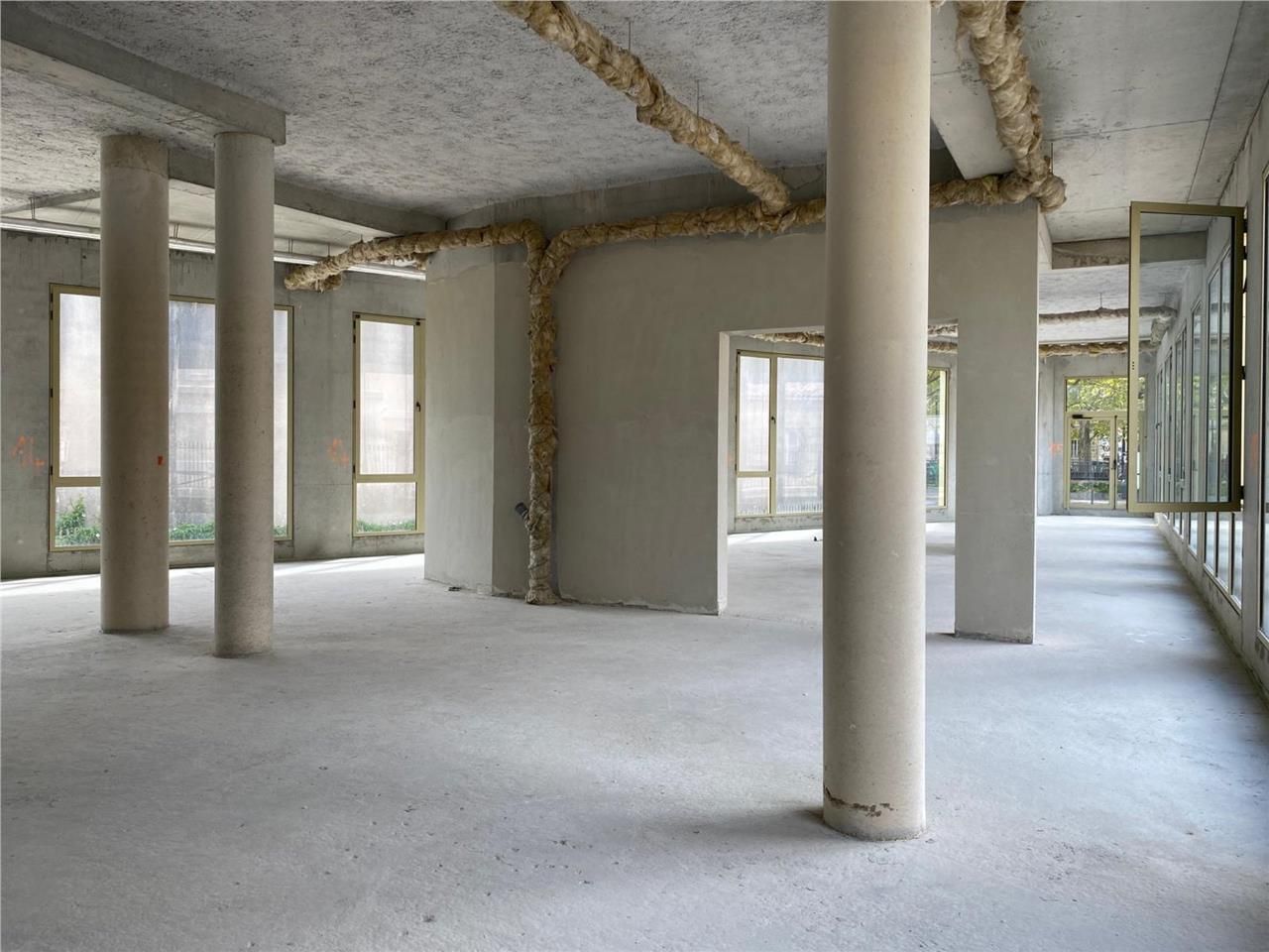 BORDEAUX - EURATLANTIQUE - BUREAUX A LOUER CBRE v