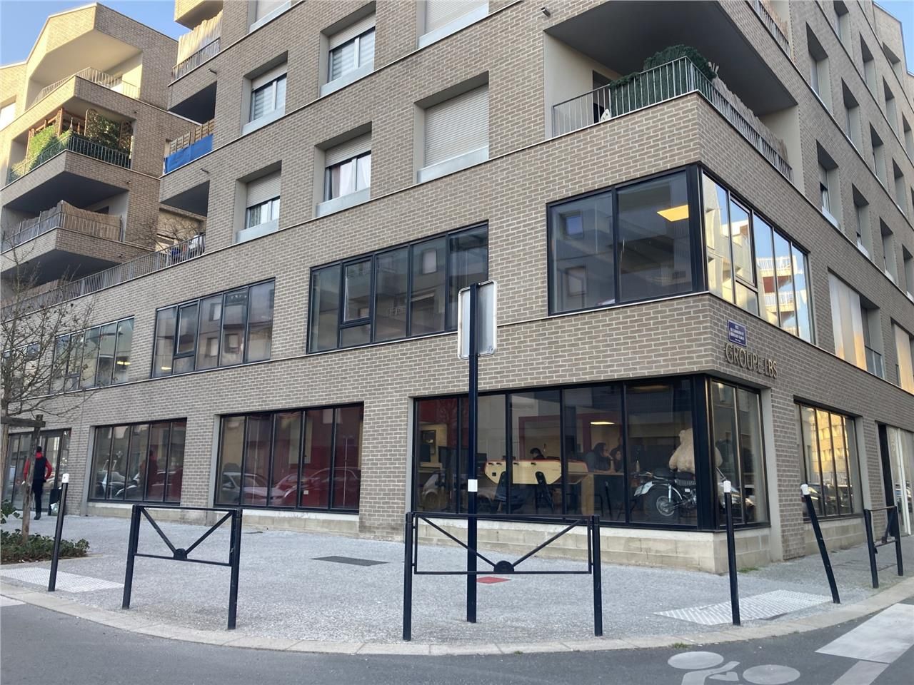 BASSINS A FLOTS - CBRE vous propose à la vente de