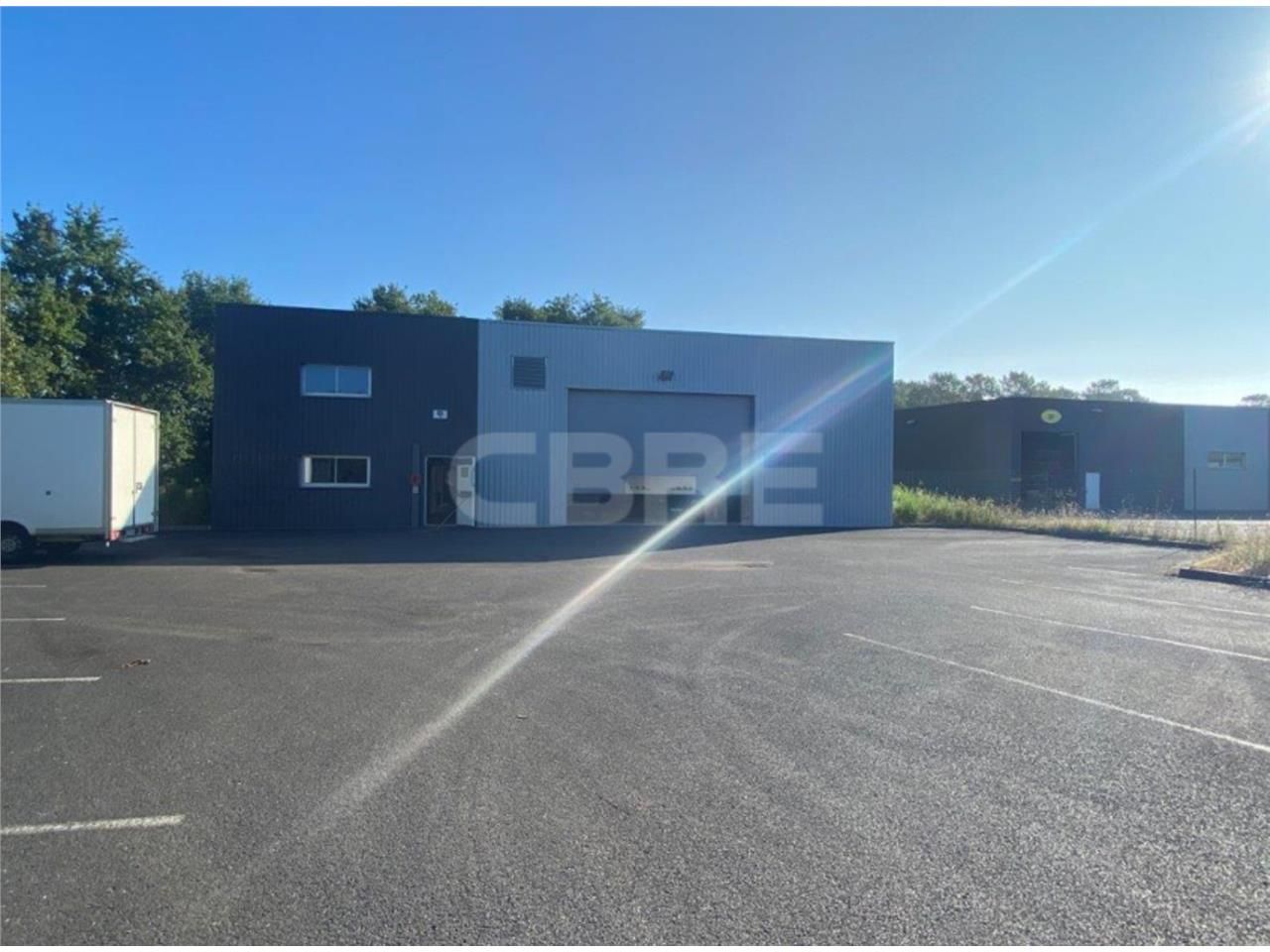 À LOUER RARE SUR LE SECTEUR - Bâtiment indépendan