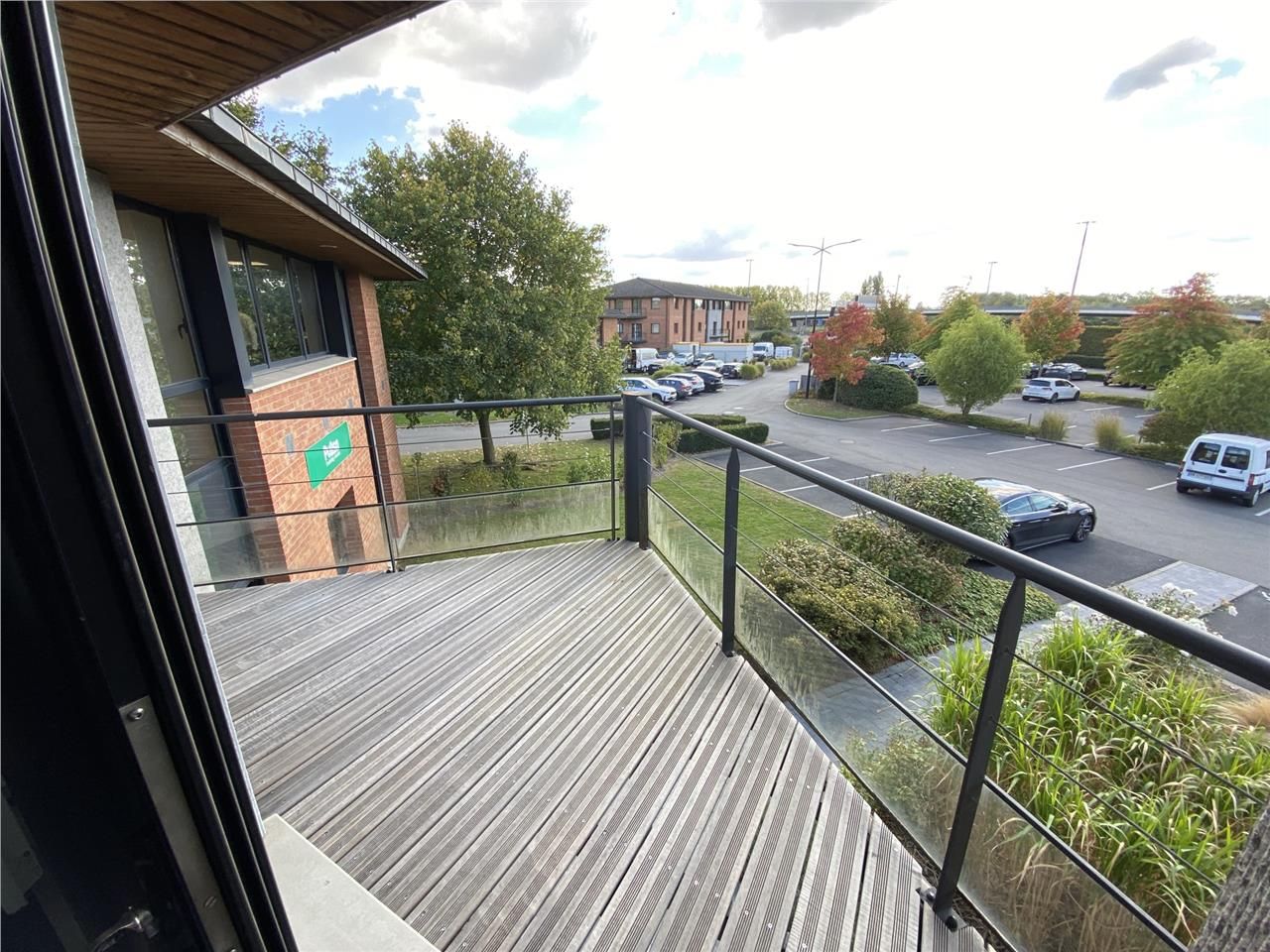 CBRE vous propose à la location une surface de bu