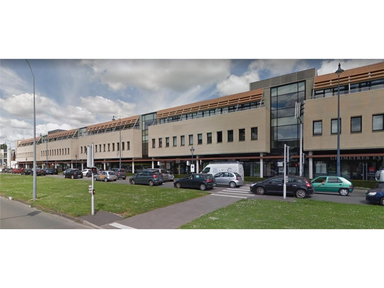 CBRE Lille vous propose à la location une grande 