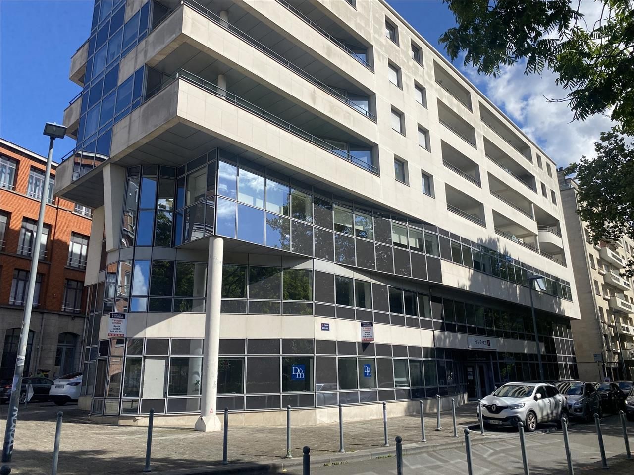 Disponible à la vente ou à la location, nous vous