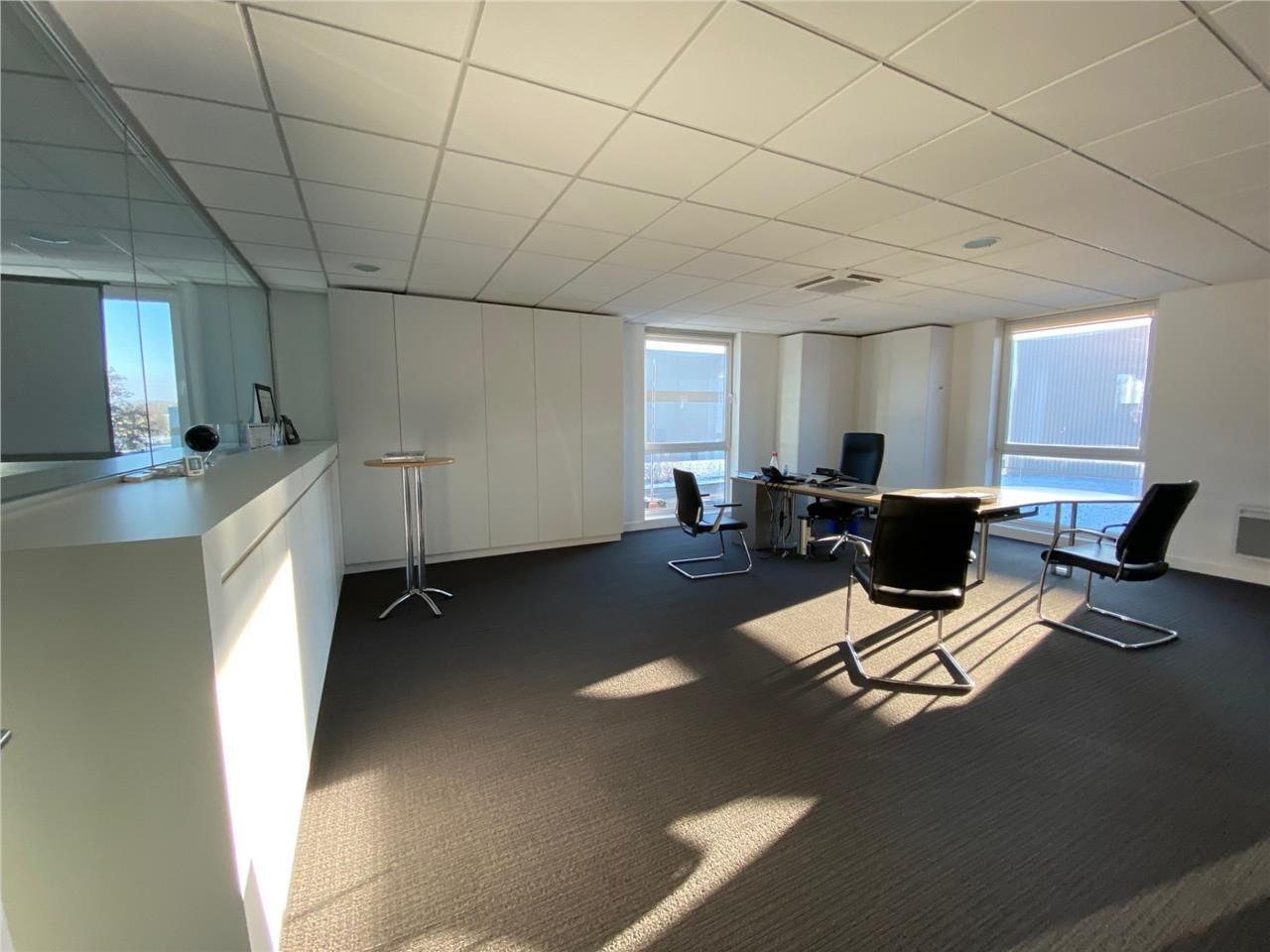 Au coeur du CIT de Roncq, cet immeuble de bureaux