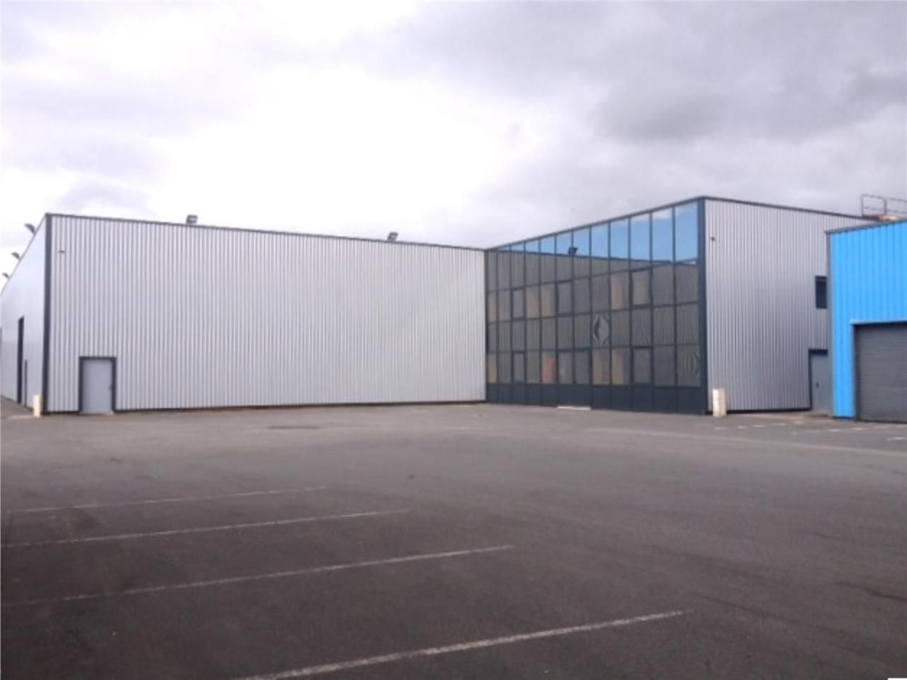 CBRE vous propose à la location, une surface d'ac