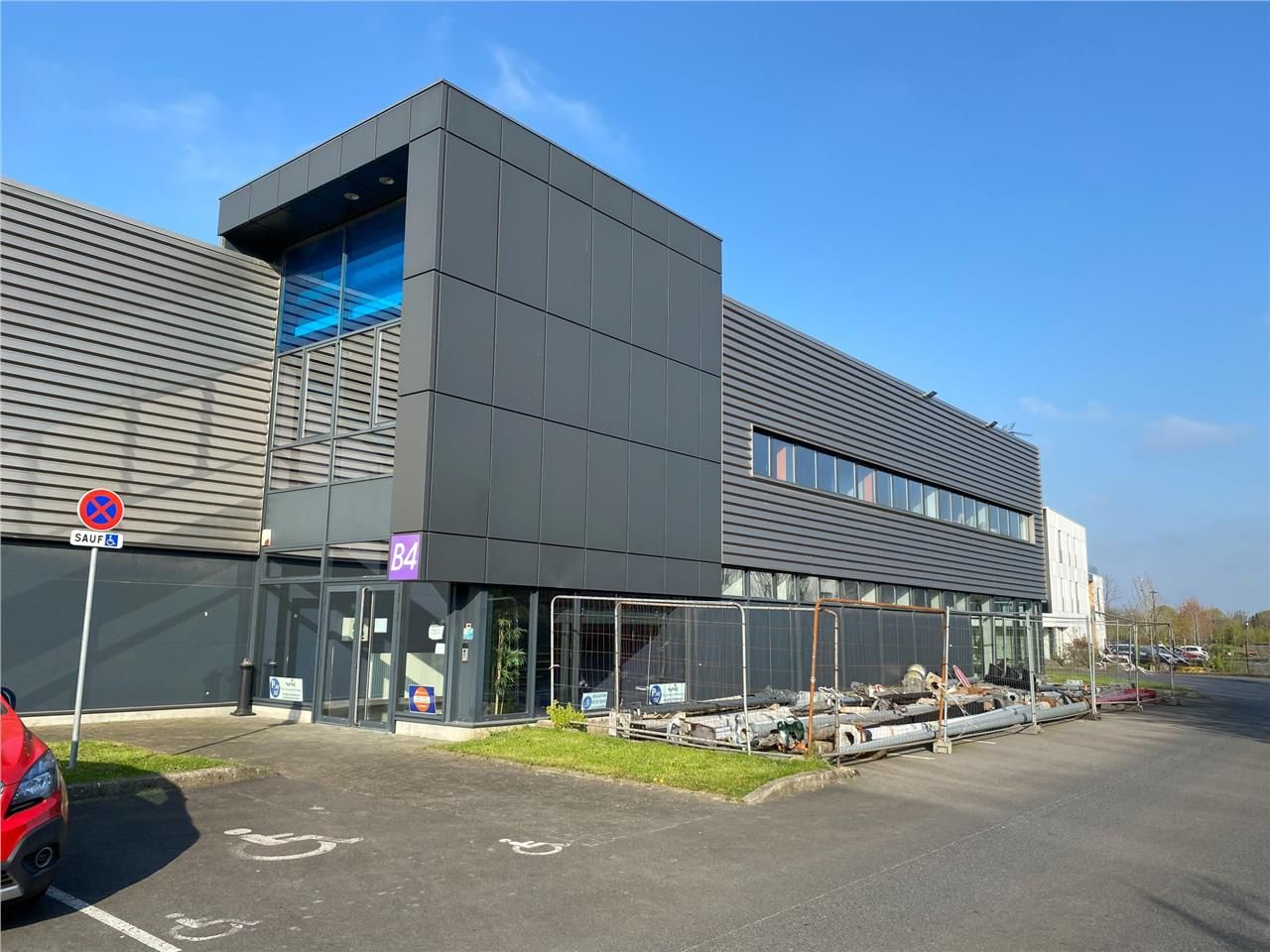 CBRE Lille vous propose à la location, une très b